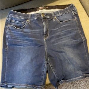 Torrid Bermuda shorts